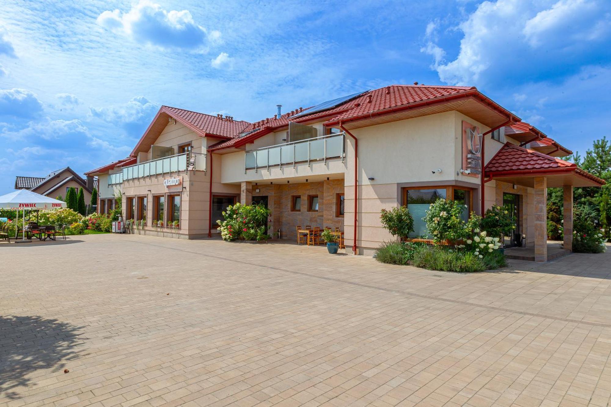 Medical Spa Kwiatowa Łęczyca Buitenkant foto