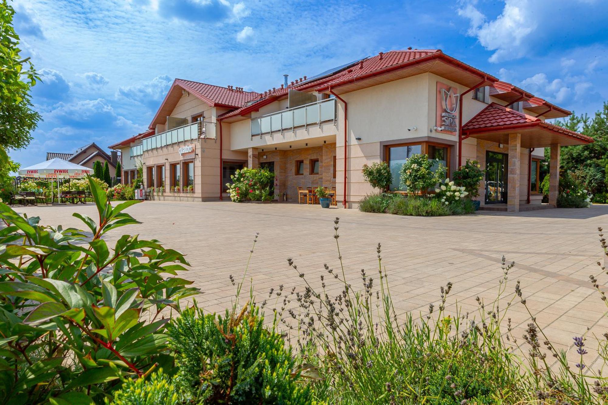 Medical Spa Kwiatowa Łęczyca Buitenkant foto