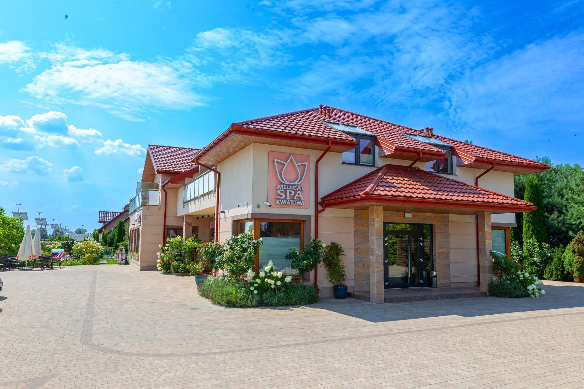 Medical Spa Kwiatowa Łęczyca Buitenkant foto